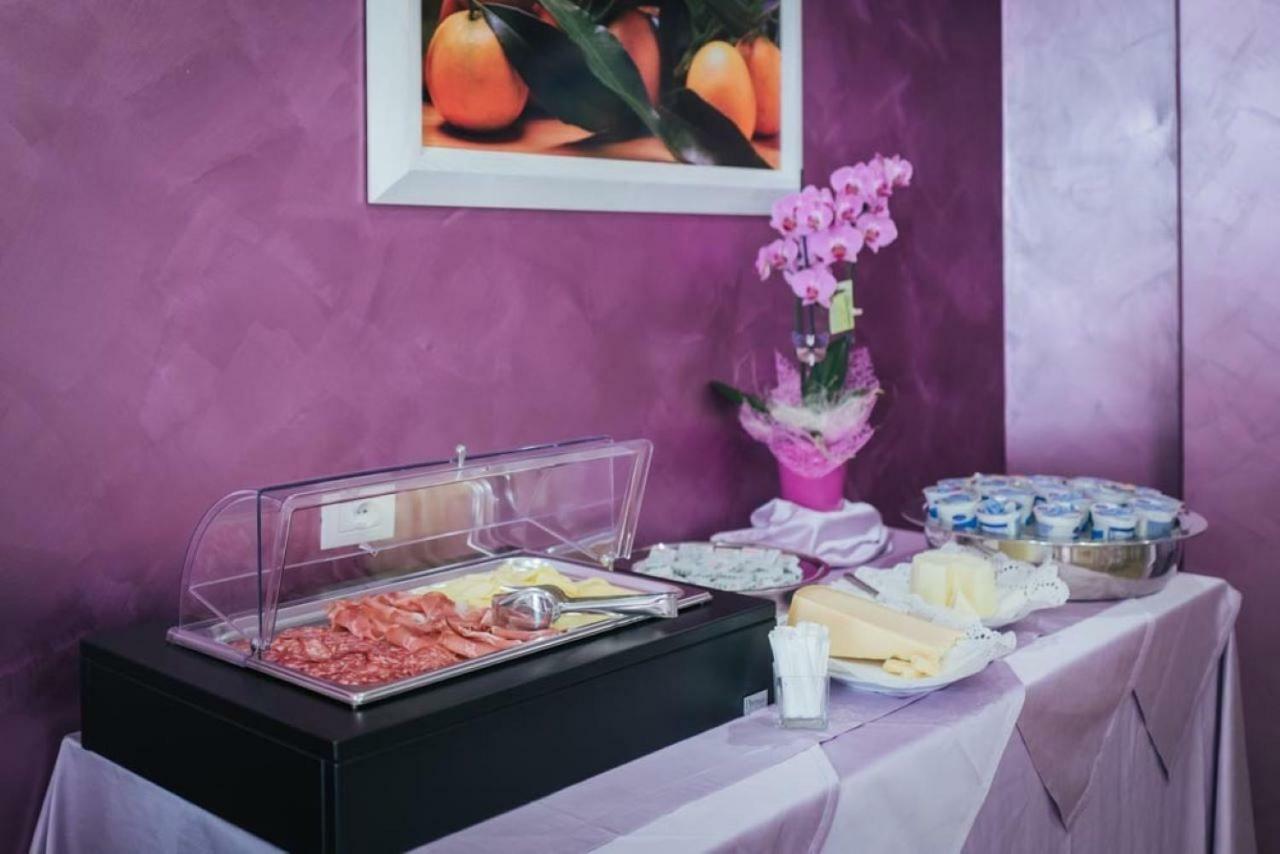 Le Vele Di Balestrate Hotel Buitenkant foto
